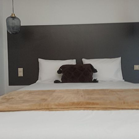 Down Town Luxurious Apartments 4 อเล็กซานโดรโพลิส ภายนอก รูปภาพ