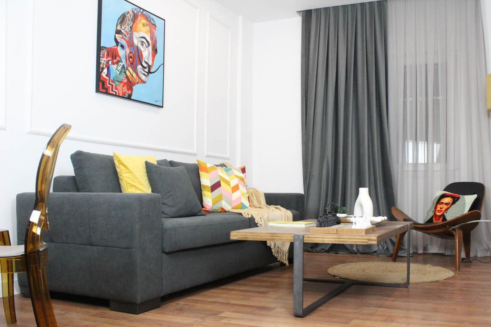 Down Town Luxurious Apartments 4 อเล็กซานโดรโพลิส ภายนอก รูปภาพ