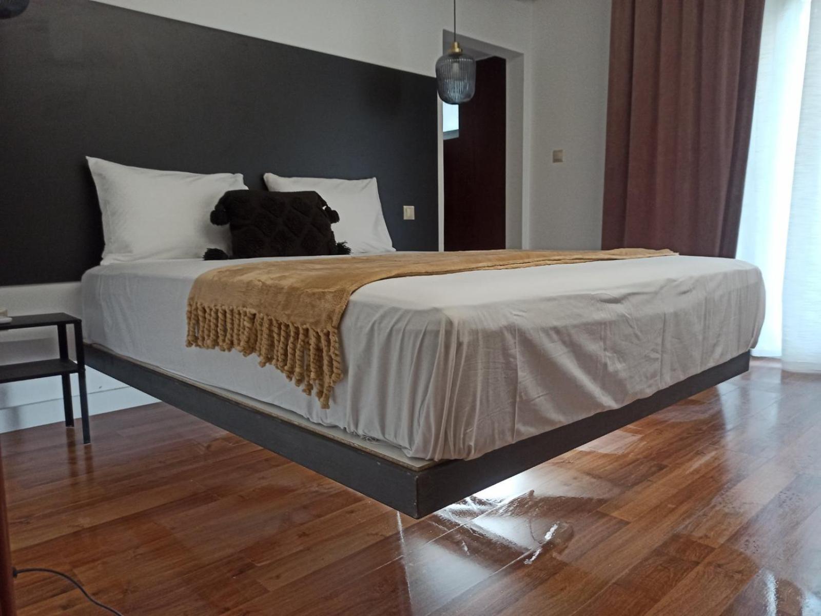 Down Town Luxurious Apartments 4 อเล็กซานโดรโพลิส ภายนอก รูปภาพ
