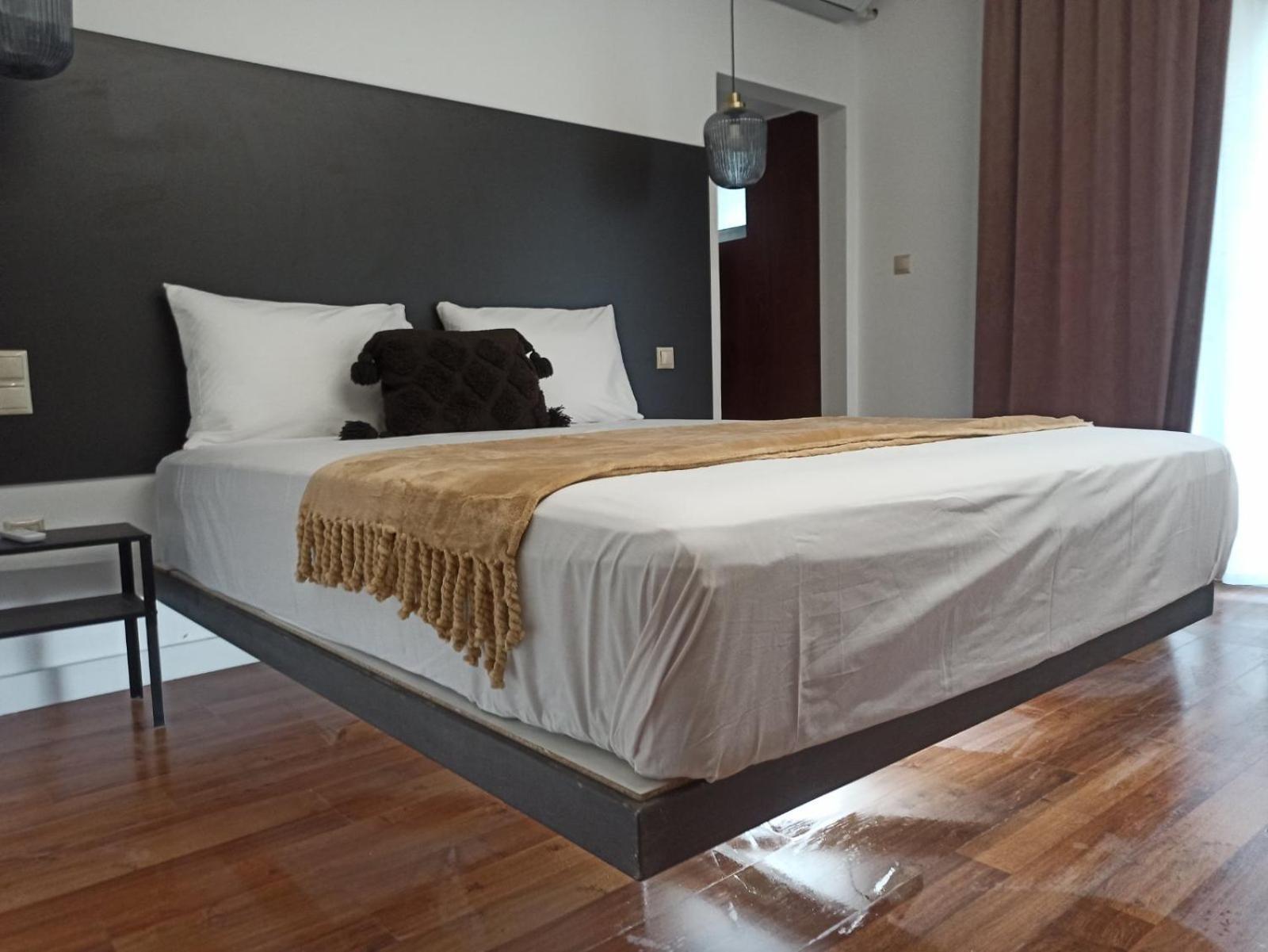 Down Town Luxurious Apartments 4 อเล็กซานโดรโพลิส ภายนอก รูปภาพ